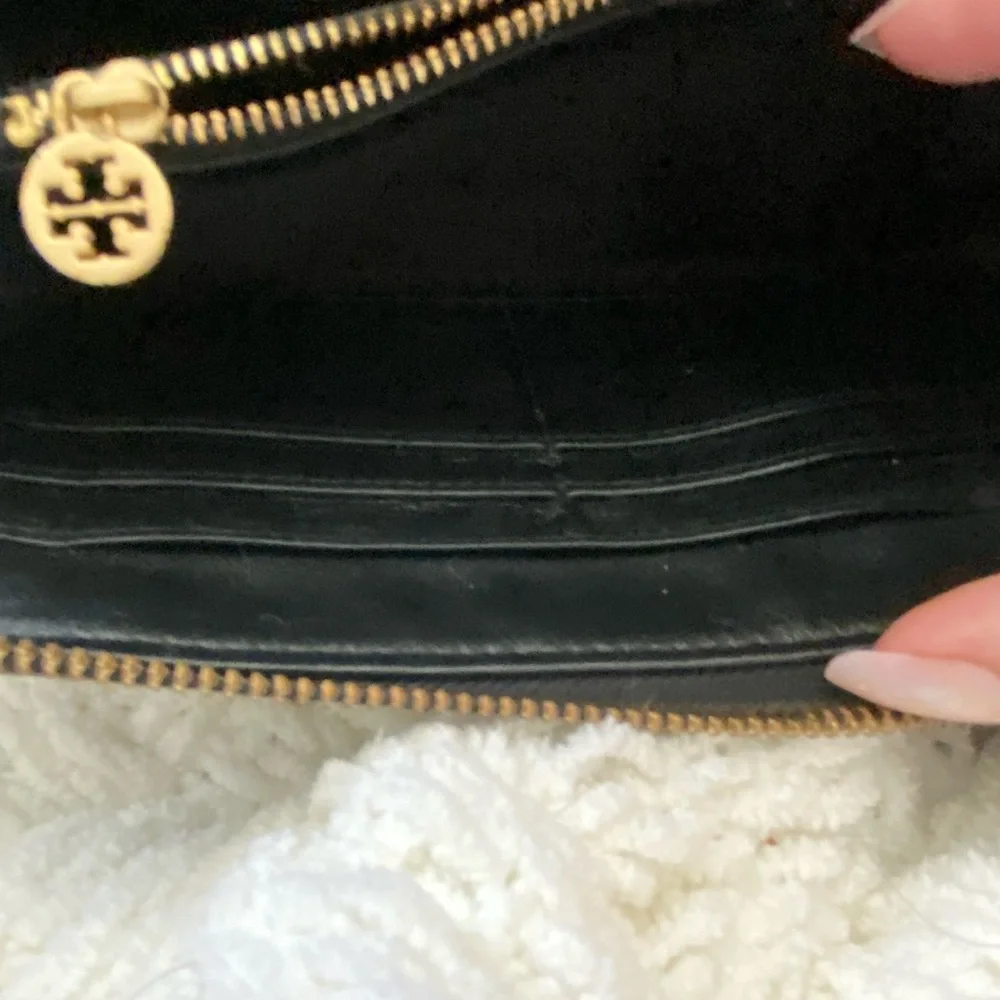 Tory Burch sleek tory